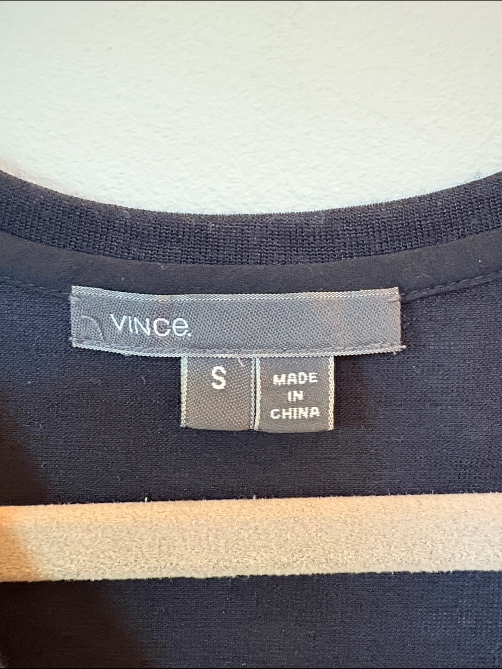 Vince Navy and Cream Colorblock V-Neck Pullover - Picture 2 of 3